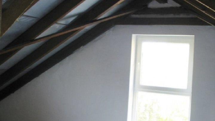 Zone 30—FREISTEHENDES, erweiterungsfähiges Haus, Garage, famfreundl.Wohnlage- citynah 1 km