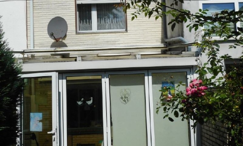 PROV.-FREI - RMH mit Sanierungsbedarf, Erweiterungspotential, Wunschgärtchen im kl.Stadtteil Kölns