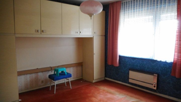 PROV.-FREI - RMH mit Sanierungsbedarf, Erweiterungspotential, Wunschgärtchen im kl.Stadtteil Kölns