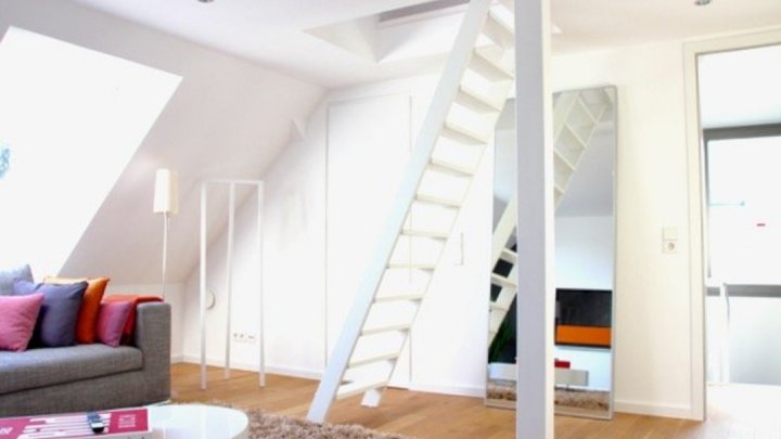 Top kernsaniertes Einfamilienhaus mit großem Garten und angrenzendem Park in Lindenthal