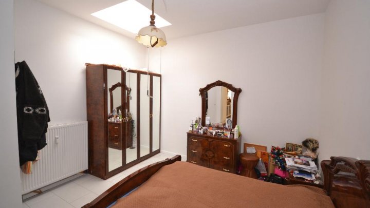 Möbliert: 4-Zimmer-Komfortwohnung in Königsdorf - ab 3 Monate Mietdauer